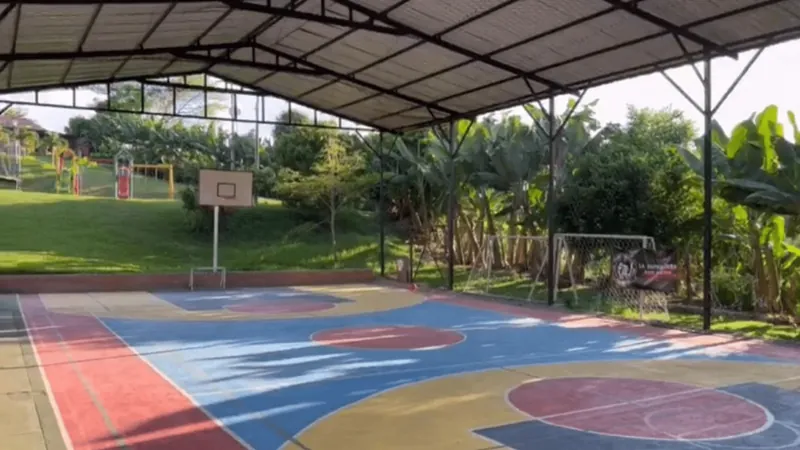 Cancha múltiple techada de la sede de Armenia